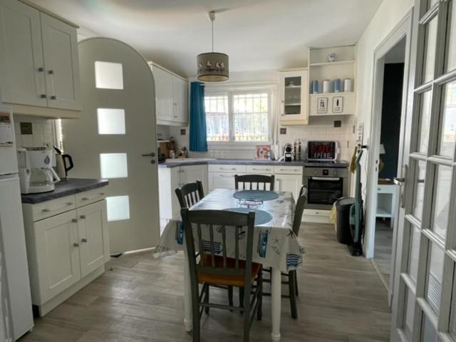 Adorable Petite Maison A 400M De La Mer Villa Saint-Georges-de-Didonne Eksteriør bilde