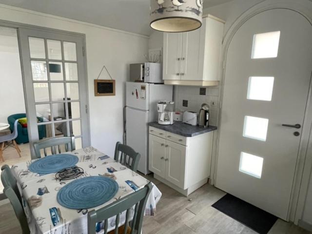Adorable Petite Maison A 400M De La Mer Villa Saint-Georges-de-Didonne Eksteriør bilde